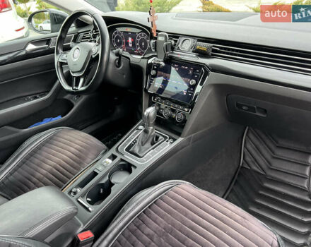 Чорний Фольксваген Arteon, об'ємом двигуна 1.97 л та пробігом 144 тис. км за 30500 $, фото 8 на Automoto.ua