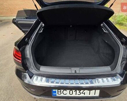 Черный Фольксваген Arteon, объемом двигателя 2 л и пробегом 120 тыс. км за 26900 $, фото 35 на Automoto.ua