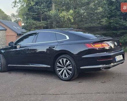 Черный Фольксваген Arteon, объемом двигателя 2 л и пробегом 120 тыс. км за 26900 $, фото 66 на Automoto.ua