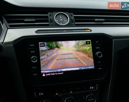 Черный Фольксваген Arteon, объемом двигателя 1.98 л и пробегом 120 тыс. км за 25999 $, фото 9 на Automoto.ua