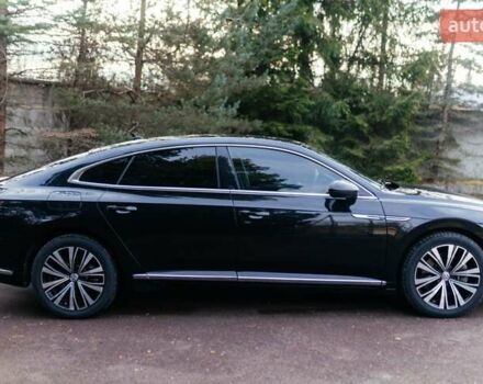 Черный Фольксваген Arteon, объемом двигателя 1.98 л и пробегом 120 тыс. км за 25999 $, фото 2 на Automoto.ua