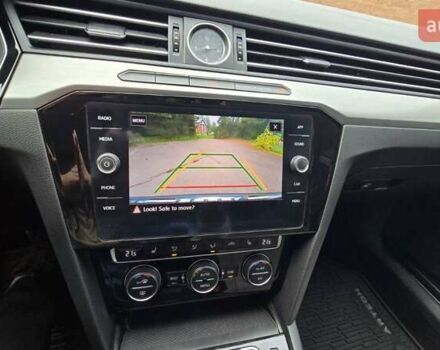 Черный Фольксваген Arteon, объемом двигателя 2 л и пробегом 120 тыс. км за 26900 $, фото 28 на Automoto.ua