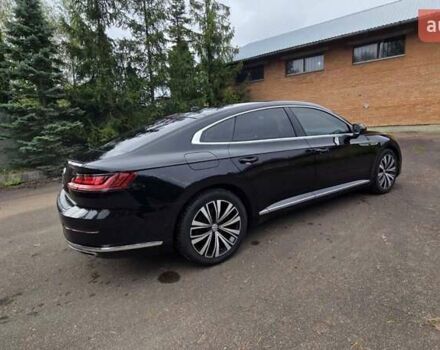 Черный Фольксваген Arteon, объемом двигателя 2 л и пробегом 120 тыс. км за 26900 $, фото 5 на Automoto.ua