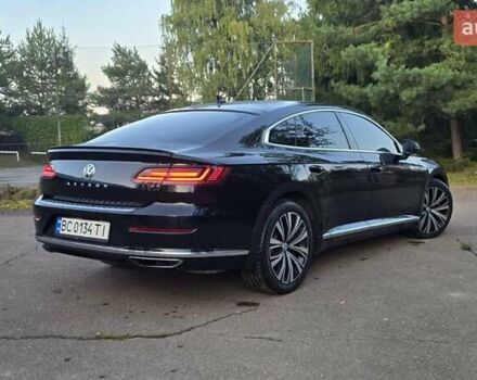 Черный Фольксваген Arteon, объемом двигателя 2 л и пробегом 120 тыс. км за 26900 $, фото 63 на Automoto.ua