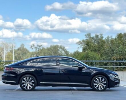 Черный Фольксваген Arteon, объемом двигателя 2 л и пробегом 113 тыс. км за 23650 $, фото 4 на Automoto.ua