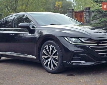 Черный Фольксваген Arteon, объемом двигателя 2 л и пробегом 120 тыс. км за 26900 $, фото 8 на Automoto.ua