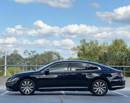 Черный Фольксваген Arteon, объемом двигателя 2 л и пробегом 113 тыс. км за 23650 $, фото 5 на Automoto.ua