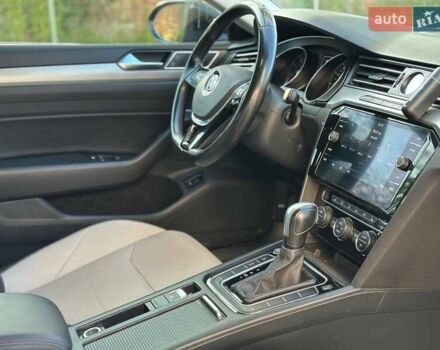 Черный Фольксваген Arteon, объемом двигателя 1.98 л и пробегом 120 тыс. км за 28000 $, фото 40 на Automoto.ua