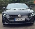 Черный Фольксваген Arteon, объемом двигателя 2 л и пробегом 120 тыс. км за 26900 $, фото 1 на Automoto.ua