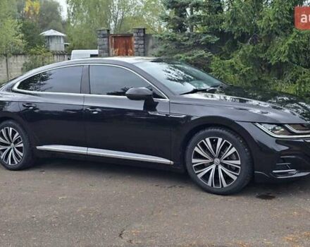 Черный Фольксваген Arteon, объемом двигателя 2 л и пробегом 120 тыс. км за 26900 $, фото 10 на Automoto.ua