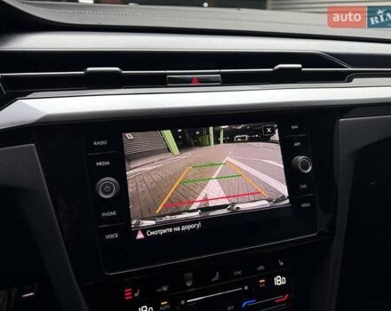 Фольксваген Arteon 2020 в Киеве на Automoto.ua Черный Фольксваген Arteon, объемом двигателя 1.98 л и пробегом 91 тыс. км за 31990 $, фото 19 на Automoto.ua