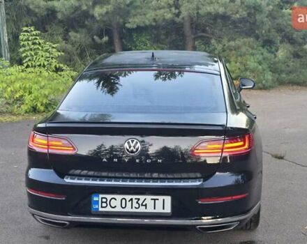 Черный Фольксваген Arteon, объемом двигателя 2 л и пробегом 120 тыс. км за 26900 $, фото 69 на Automoto.ua
