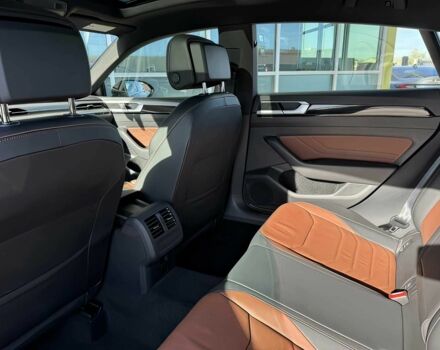 Черный Фольксваген Arteon, объемом двигателя 2 л и пробегом 19 тыс. км за 13600 $, фото 11 на Automoto.ua