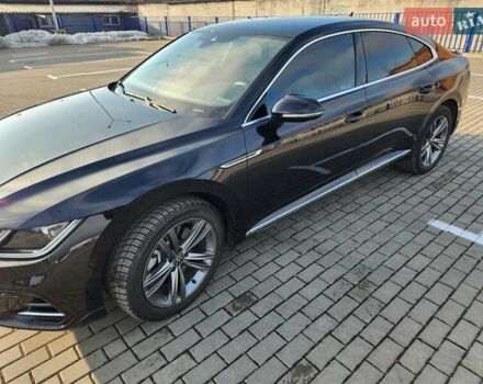 Черный Фольксваген Arteon, объемом двигателя 1.98 л и пробегом 9 тыс. км за 55555 $, фото 3 на Automoto.ua