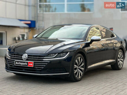 Чорний Фольксваген Arteon, об'ємом двигуна 2 л та пробігом 226 тис. км за 25990 $, фото 1 на Automoto.ua