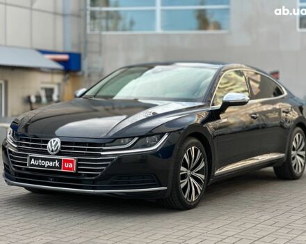 Чорний Фольксваген Arteon, об'ємом двигуна 2 л та пробігом 226 тис. км за 25990 $, фото 1 на Automoto.ua