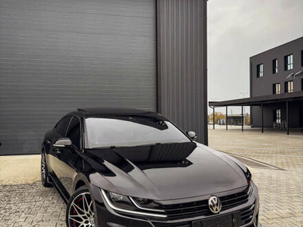 Черный Фольксваген Arteon, объемом двигателя 1.97 л и пробегом 126 тыс. км за 29600 $, фото 1 на Automoto.ua