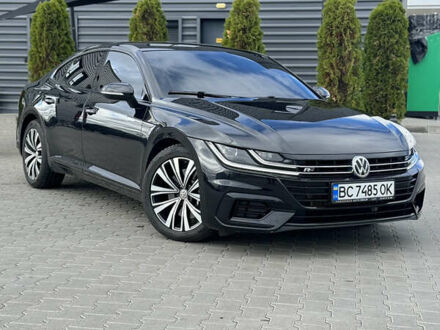 Фольксваген Arteon 2018 в Киеве на Automoto.ua Черный Фольксваген Arteon, объемом двигателя 1.98 л и пробегом 40 тыс. км за 21799 $, фото 1 на Automoto.ua