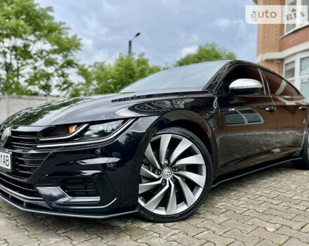 Черный Фольксваген Arteon, объемом двигателя 1.98 л и пробегом 80 тыс. км за 28000 $, фото 1 на Automoto.ua