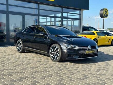 Черный Фольксваген Arteon, объемом двигателя 2 л и пробегом 76 тыс. км за 42000 $, фото 1 на Automoto.ua