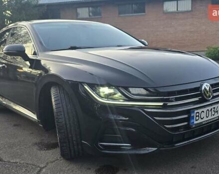 Черный Фольксваген Arteon, объемом двигателя 2 л и пробегом 127 тыс. км за 27999 $, фото 1 на Automoto.ua