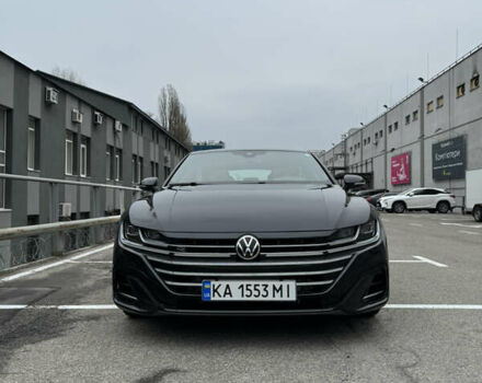 Черный Фольксваген Arteon, объемом двигателя 1.98 л и пробегом 42 тыс. км за 44200 $, фото 1 на Automoto.ua