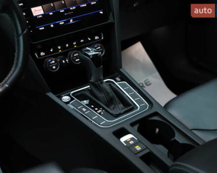 Коричневий Фольксваген Arteon, об'ємом двигуна 1.97 л та пробігом 110 тис. км за 31999 $, фото 84 на Automoto.ua