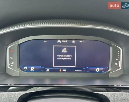 Червоний Фольксваген Arteon, об'ємом двигуна 1.97 л та пробігом 45 тис. км за 39900 $, фото 16 на Automoto.ua