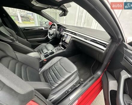 Червоний Фольксваген Arteon, об'ємом двигуна 1.97 л та пробігом 45 тис. км за 39900 $, фото 9 на Automoto.ua