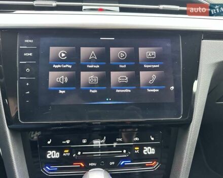 Червоний Фольксваген Arteon, об'ємом двигуна 1.97 л та пробігом 45 тис. км за 39900 $, фото 24 на Automoto.ua