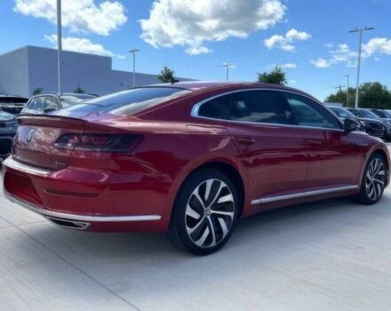 Красный Фольксваген Arteon, объемом двигателя 2 л и пробегом 29 тыс. км за 21500 $, фото 4 на Automoto.ua