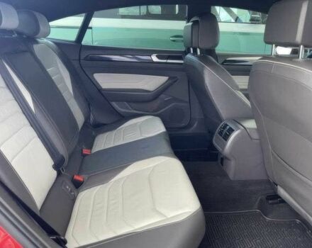 Красный Фольксваген Arteon, объемом двигателя 2 л и пробегом 29 тыс. км за 21500 $, фото 9 на Automoto.ua