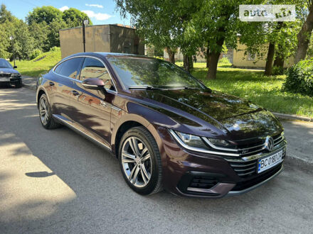 Червоний Фольксваген Arteon, об'ємом двигуна 2 л та пробігом 212 тис. км за 23200 $, фото 1 на Automoto.ua