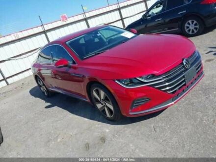 Красный Фольксваген Arteon, объемом двигателя 2 л и пробегом 43 тыс. км за 9150 $, фото 1 на Automoto.ua