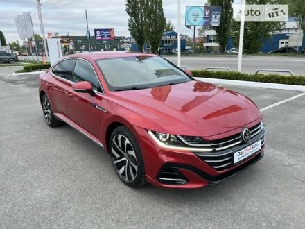 Красный Фольксваген Arteon, объемом двигателя 1.97 л и пробегом 21 тыс. км за 41100 $, фото 1 на Automoto.ua