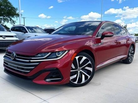 Красный Фольксваген Arteon, объемом двигателя 2 л и пробегом 23 тыс. км за 17000 $, фото 1 на Automoto.ua