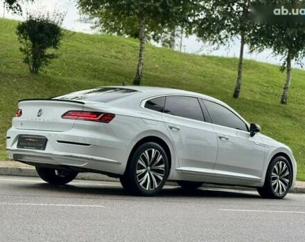 Фольксваген Arteon, объемом двигателя 2 л и пробегом 206 тыс. км за 24500 $, фото 16 на Automoto.ua