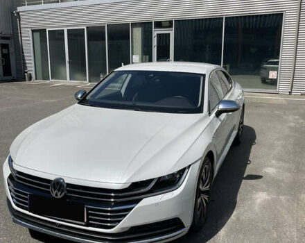 Фольксваген Arteon, об'ємом двигуна 2 л та пробігом 138 тис. км за 28899 $, фото 1 на Automoto.ua