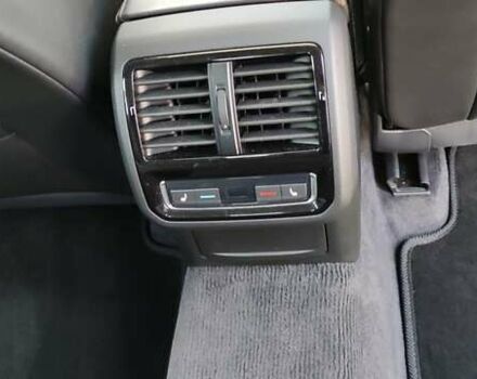 Фольксваген Arteon, объемом двигателя 2 л и пробегом 141 тыс. км за 28500 $, фото 16 на Automoto.ua