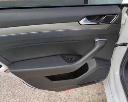 Фольксваген Arteon, объемом двигателя 2 л и пробегом 141 тыс. км за 28500 $, фото 18 на Automoto.ua