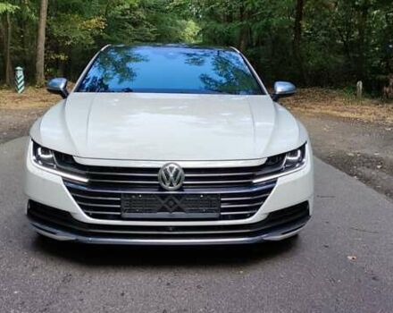 Фольксваген Arteon, объемом двигателя 2 л и пробегом 141 тыс. км за 28500 $, фото 8 на Automoto.ua