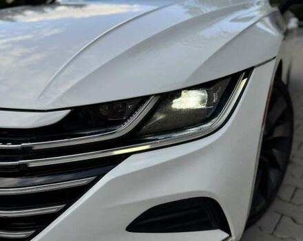Фольксваген Arteon, объемом двигателя 2 л и пробегом 146 тыс. км за 21500 $, фото 12 на Automoto.ua