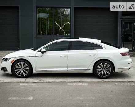 Фольксваген Arteon, объемом двигателя 1.98 л и пробегом 76 тыс. км за 31000 $, фото 6 на Automoto.ua