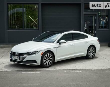 Фольксваген Arteon, об'ємом двигуна 1.98 л та пробігом 76 тис. км за 31000 $, фото 1 на Automoto.ua