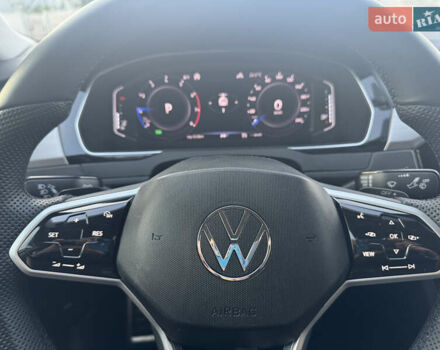 Фольксваген Arteon, объемом двигателя 1.98 л и пробегом 126 тыс. км за 23500 $, фото 14 на Automoto.ua