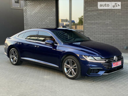 Фольксваген Arteon, объемом двигателя 2 л и пробегом 230 тыс. км за 27500 $, фото 1 на Automoto.ua