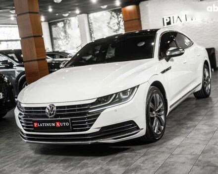 Фольксваген Arteon, об'ємом двигуна 2 л та пробігом 63 тис. км за 29900 $, фото 1 на Automoto.ua