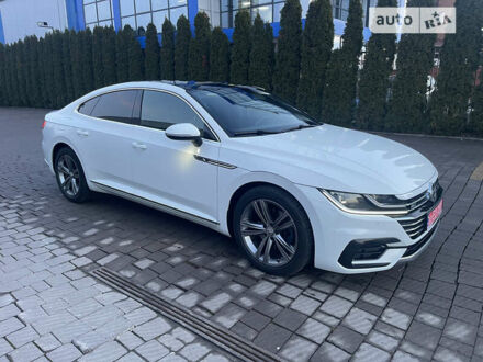 Фольксваген Arteon, об'ємом двигуна 2 л та пробігом 224 тис. км за 28800 $, фото 1 на Automoto.ua