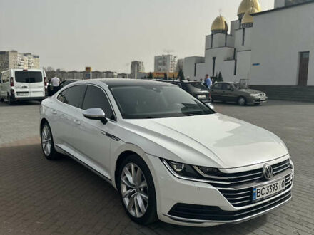 Фольксваген Arteon, объемом двигателя 1.97 л и пробегом 153 тыс. км за 32490 $, фото 1 на Automoto.ua