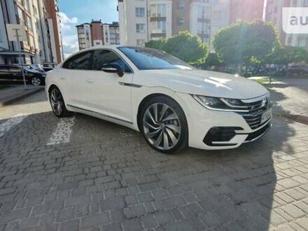 Фольксваген Arteon, объемом двигателя 1.98 л и пробегом 54 тыс. км за 25500 $, фото 1 на Automoto.ua